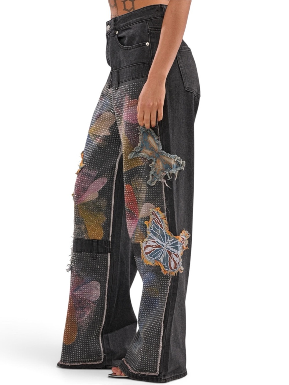 BUTTERFLY EFFECT RELAXED DENIM AND RHINESTONE EMBELLISHMENTS - Picture 3 of 6